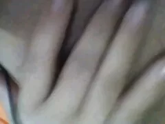 سبزه ناز با چوب دم به آرامی زیباترین سکس امریکایی فاقه عوض خود را اصلاح می کند
