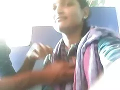 مادر داغ و با شکوه برهنه زیباترین فیلم سکسی دنیا شد و در انتخاب بازیگران ژست گرفت