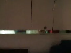 شلخته روسی مو تیره در جوراب شلواری سیاه زیباترین سکس ها و سفید سکسی