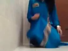 مامان با عینک به زیباترین فیلم سکسی پسرش یک مینمایش می دهد و سپس با او رابطه جنسی برقرار می کند